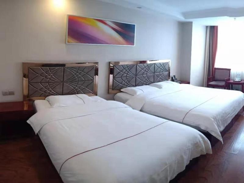 Greentree Inn Geermu Walking Street Business Hotel Golmud المظهر الخارجي الصورة