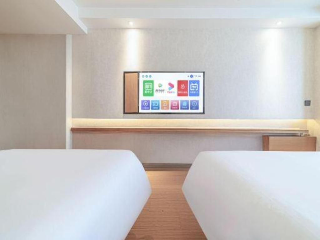 Greentree Inn Geermu Walking Street Business Hotel Golmud المظهر الخارجي الصورة