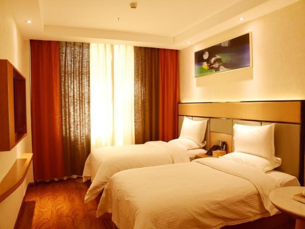 Greentree Inn Geermu Walking Street Business Hotel Golmud المظهر الخارجي الصورة