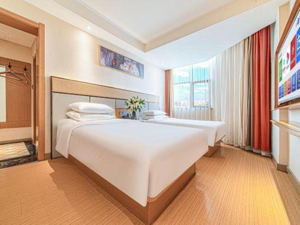 Greentree Inn Geermu Walking Street Business Hotel Golmud المظهر الخارجي الصورة