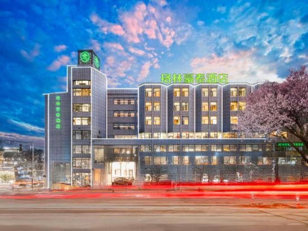 Greentree Inn Geermu Walking Street Business Hotel Golmud المظهر الخارجي الصورة
