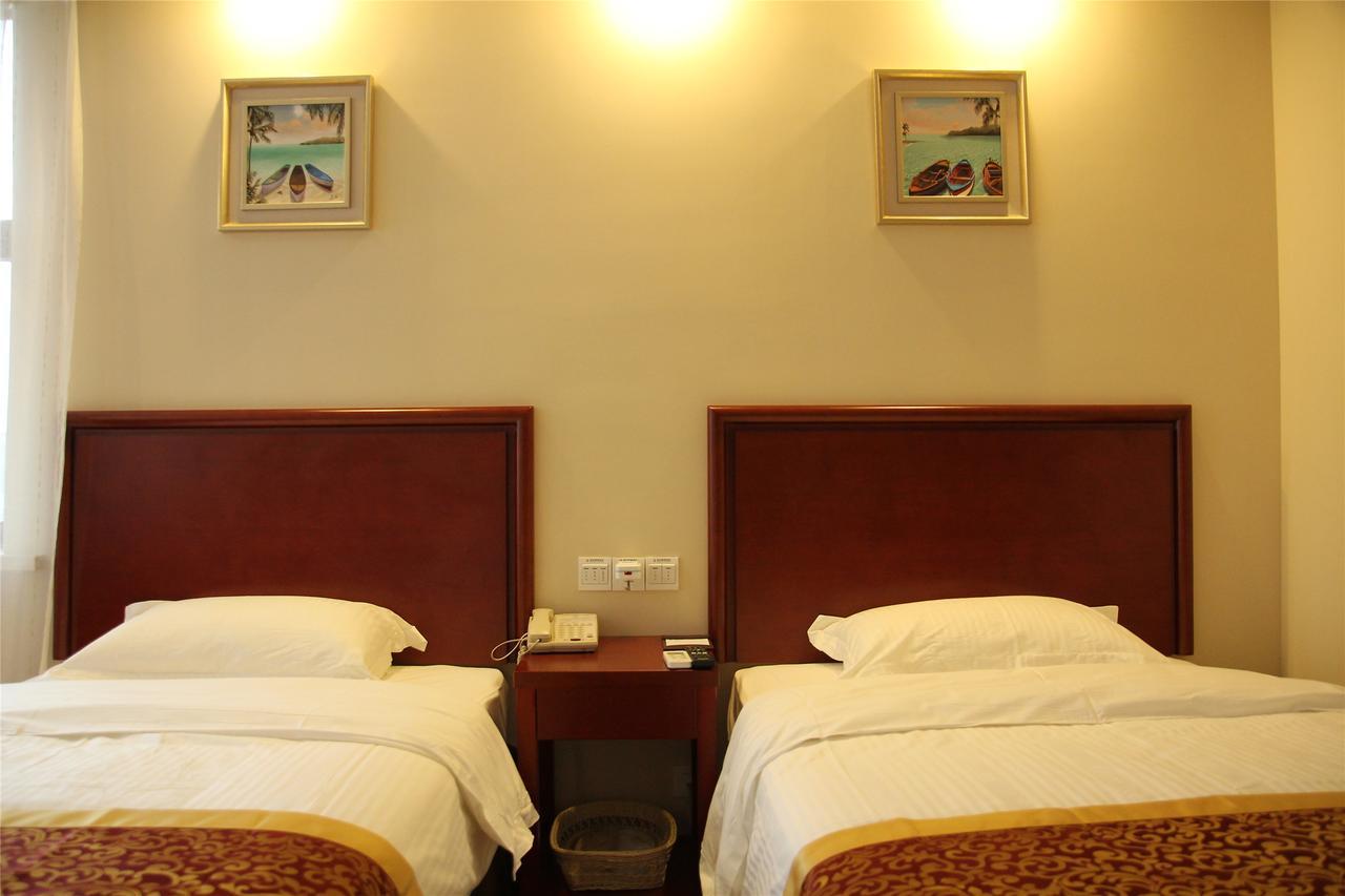 Greentree Inn Geermu Walking Street Business Hotel Golmud المظهر الخارجي الصورة