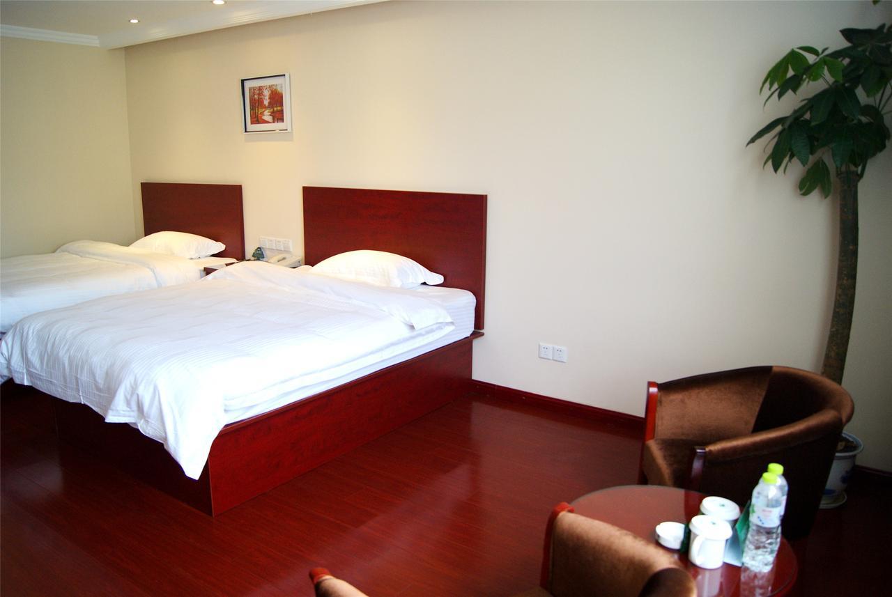 Greentree Inn Geermu Walking Street Business Hotel Golmud المظهر الخارجي الصورة