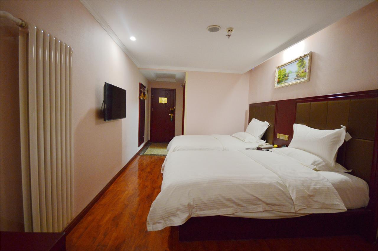 Greentree Inn Geermu Walking Street Business Hotel Golmud المظهر الخارجي الصورة
